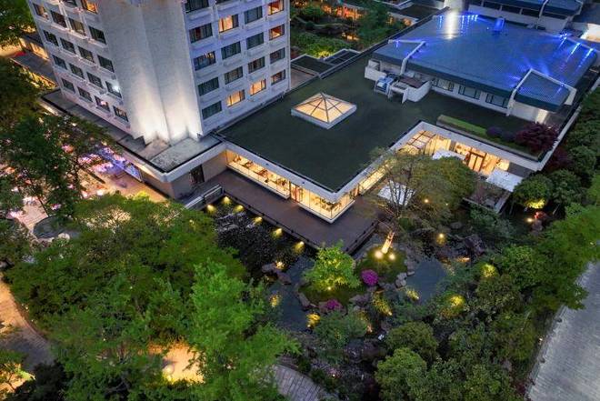 厅开启“龙虾宴黄龙见”小龙虾主题自助pg模拟器黄龙饭店D’Cafe自助餐(图5)